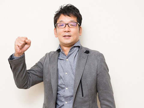 【toolプラスが雑誌で紹介されました】⇒ 情弱ガラケー男がアフィリ副業で月収400万に――驚きの成功物語とは?(2月2日(火)ハーバービジネスオンラインより)